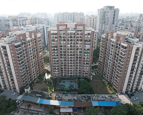 Krishna Apra Sapphire Plaza, Indirapuram